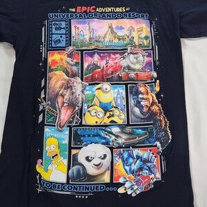 Universal Studios t shirt small
Lot N